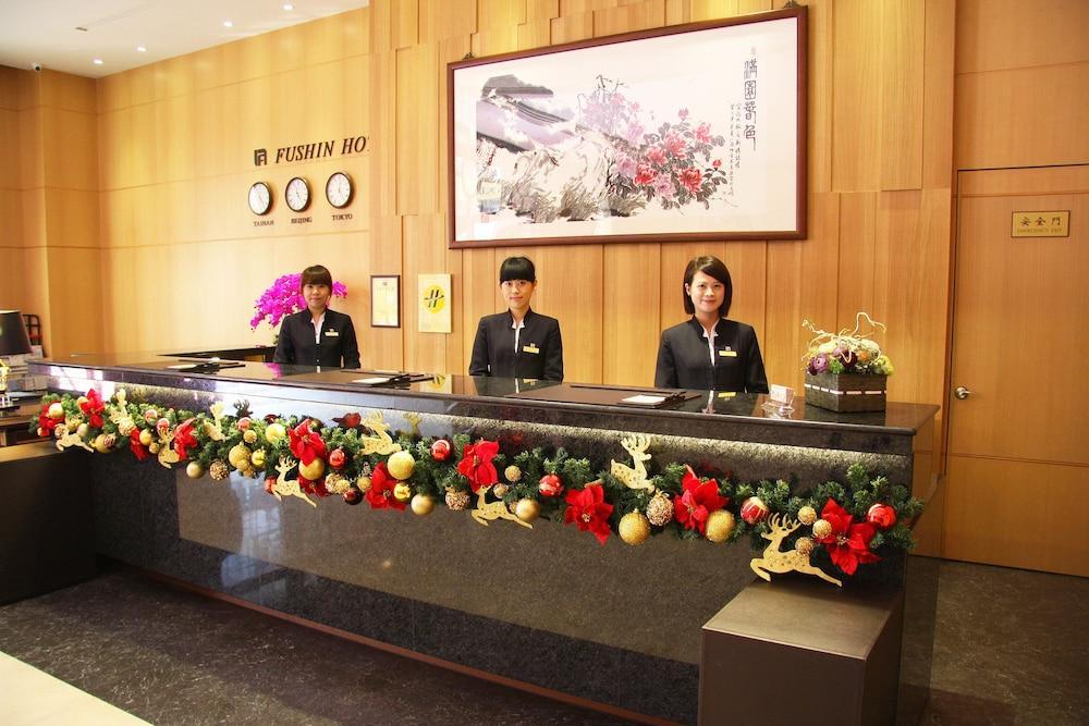 Fushin Hotel - Tainan Eksteriør billede