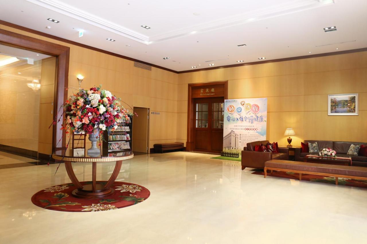 Fushin Hotel - Tainan Eksteriør billede