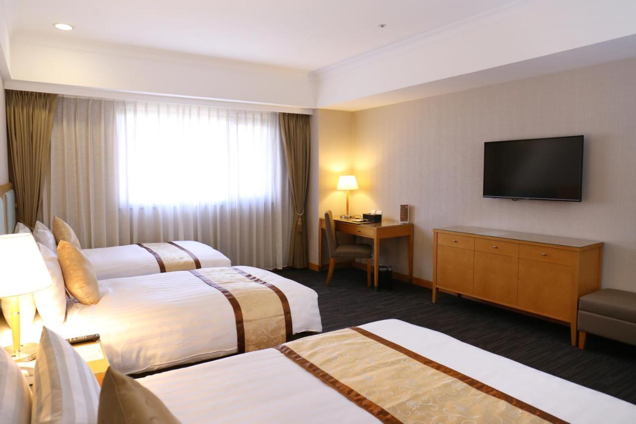 Fushin Hotel - Tainan Eksteriør billede