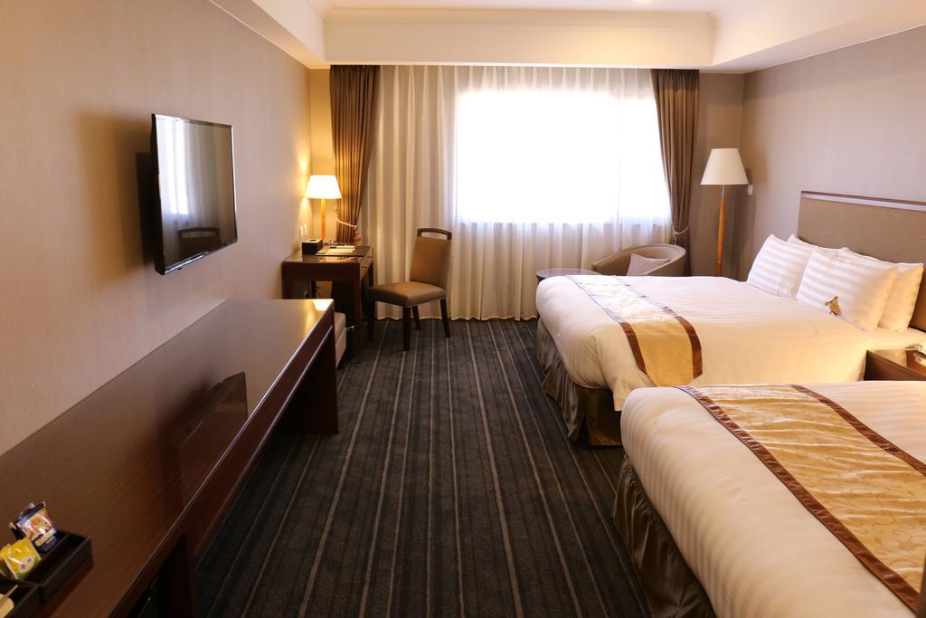 Fushin Hotel - Tainan Eksteriør billede