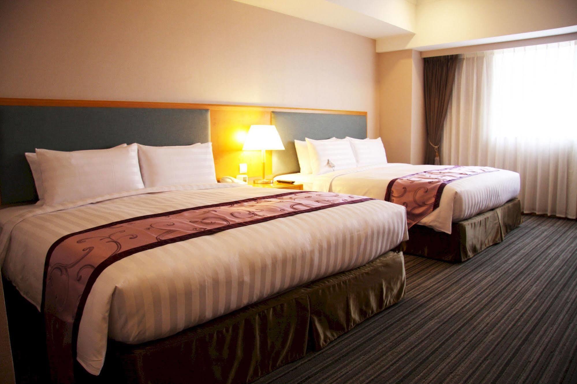 Fushin Hotel - Tainan Eksteriør billede